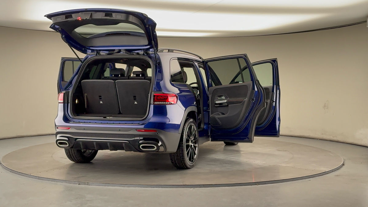 More views of Mercedes-Benz GLB