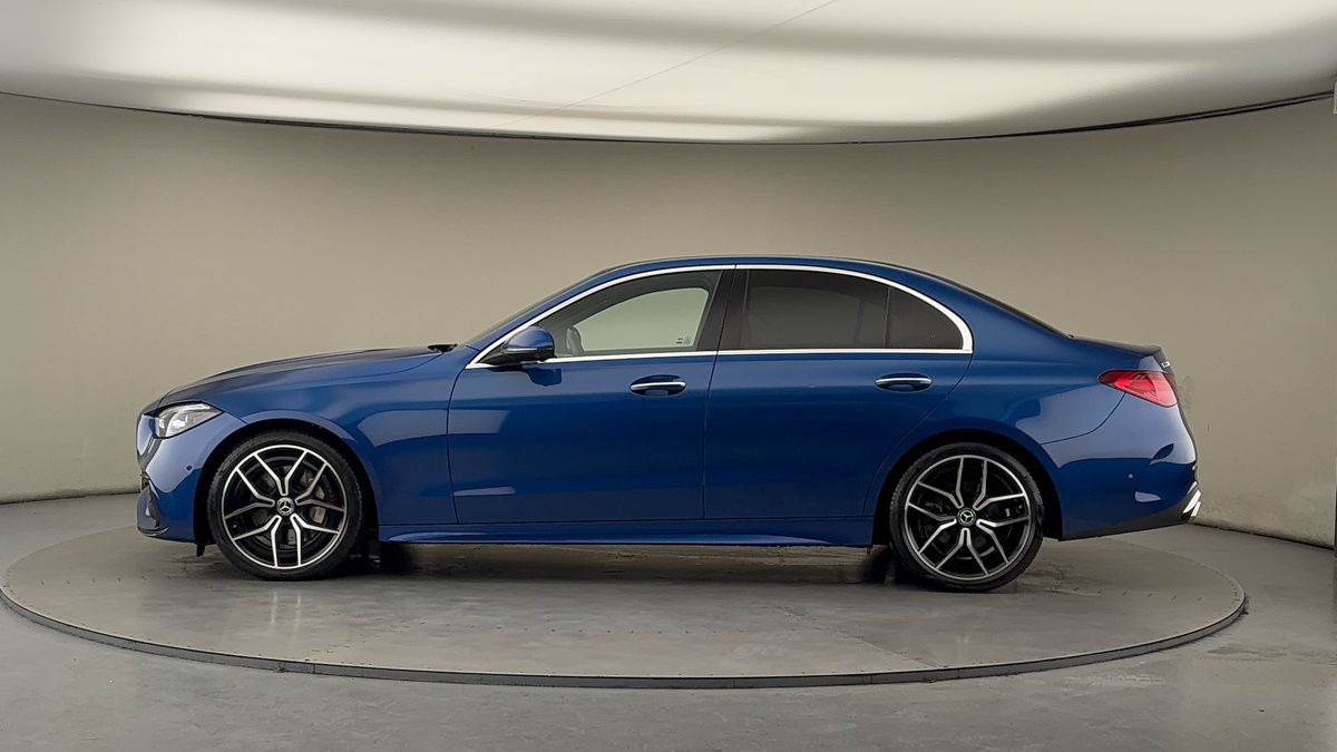 Mercedes-Benz C Class Image 15