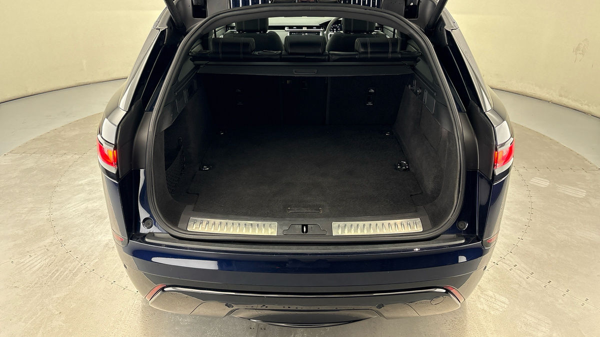 Land Rover Range Rover Velar Image 11