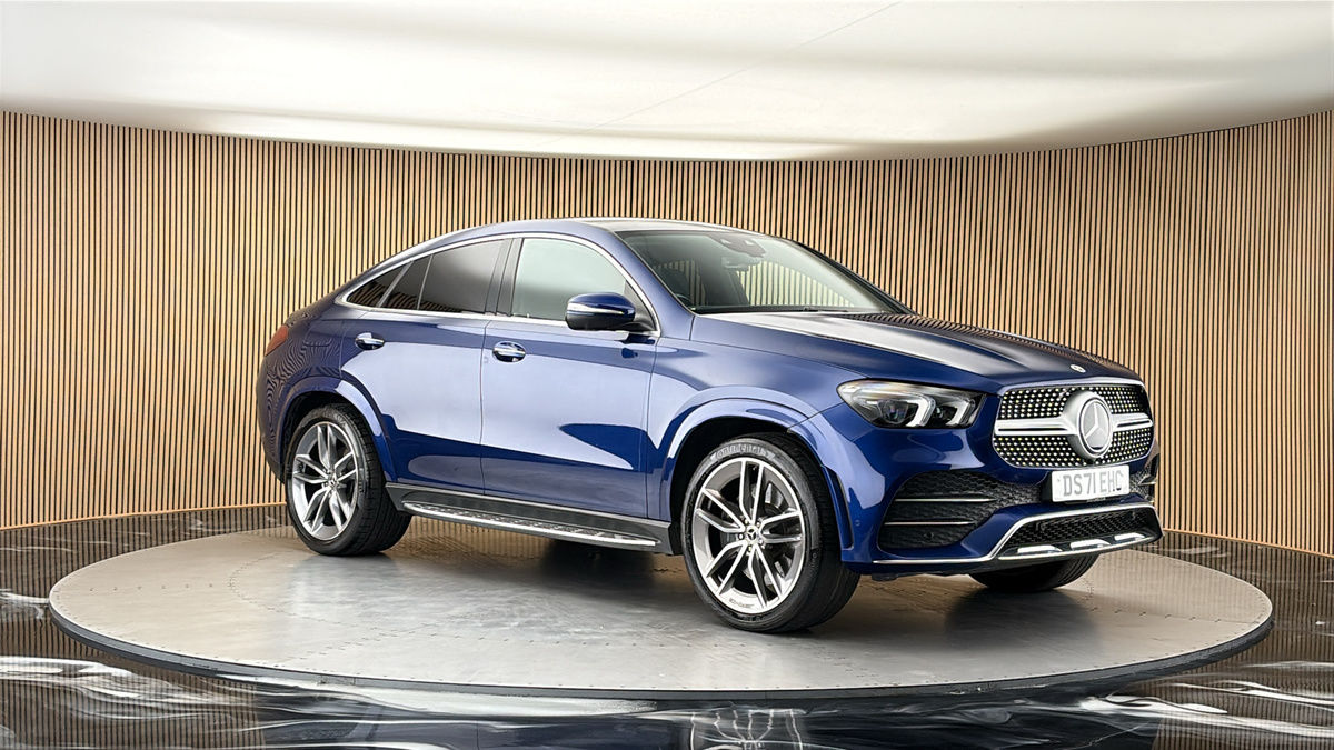 More views of Mercedes-Benz GLE