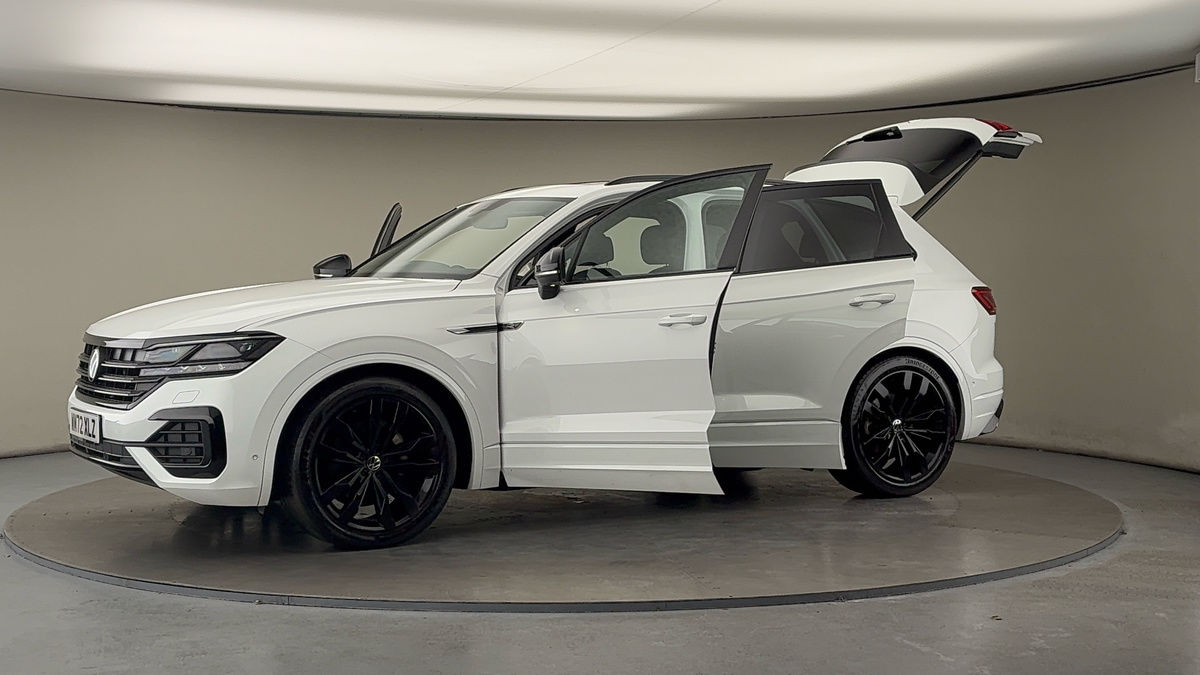 More views of Volkswagen Touareg