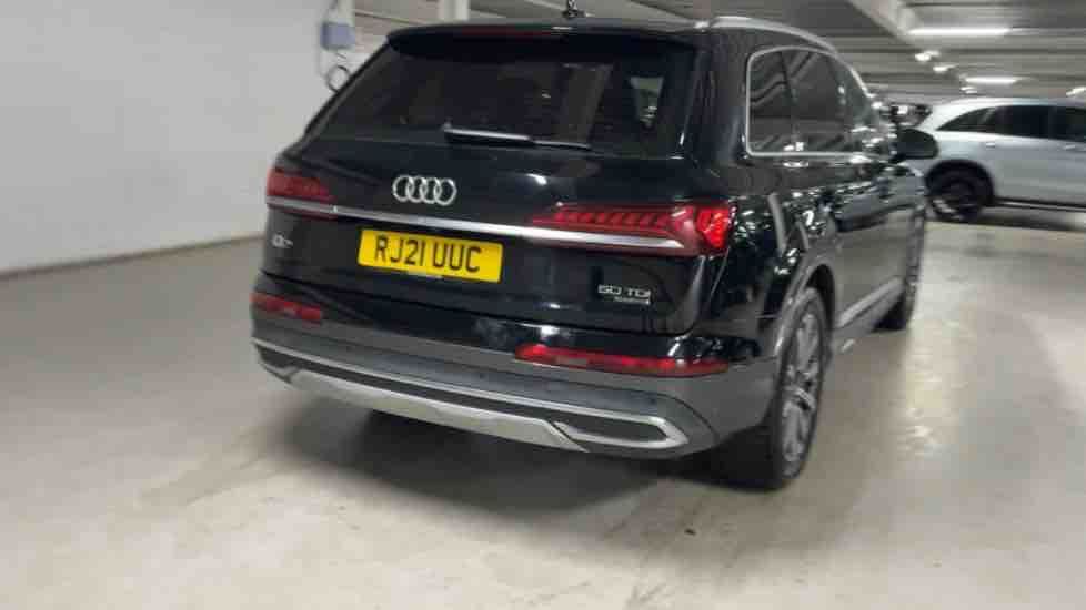 More views of Audi Q7
