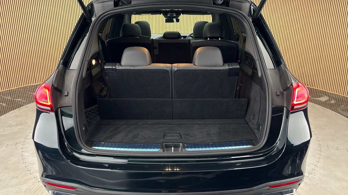 Mercedes-Benz GLE Image 11