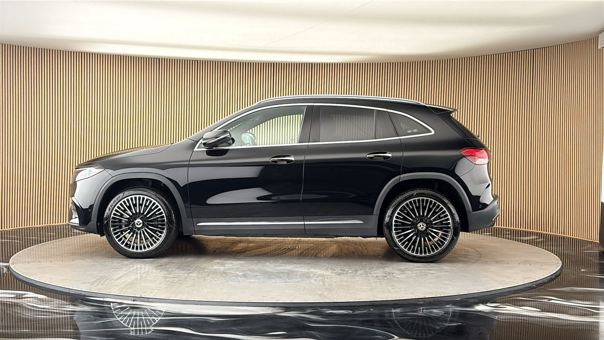 More views of Mercedes-Benz EQA