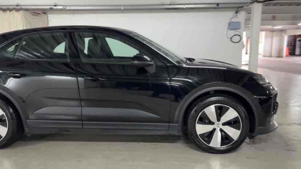 More views of Porsche Macan