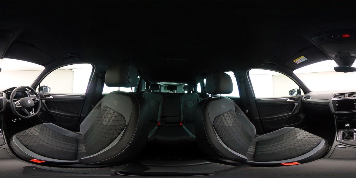 More views of Volkswagen Tiguan