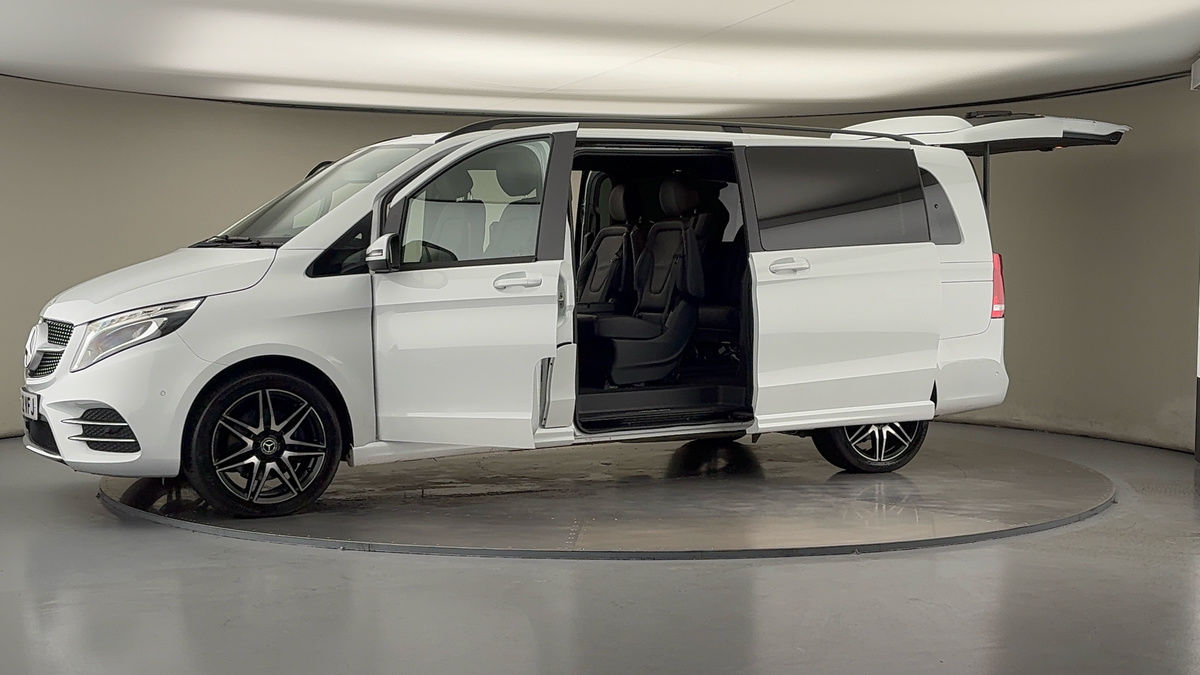 More views of Mercedes-Benz V Class