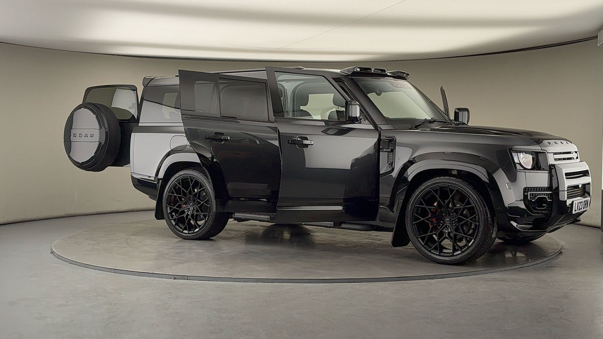 More views of Land Rover Defender 130