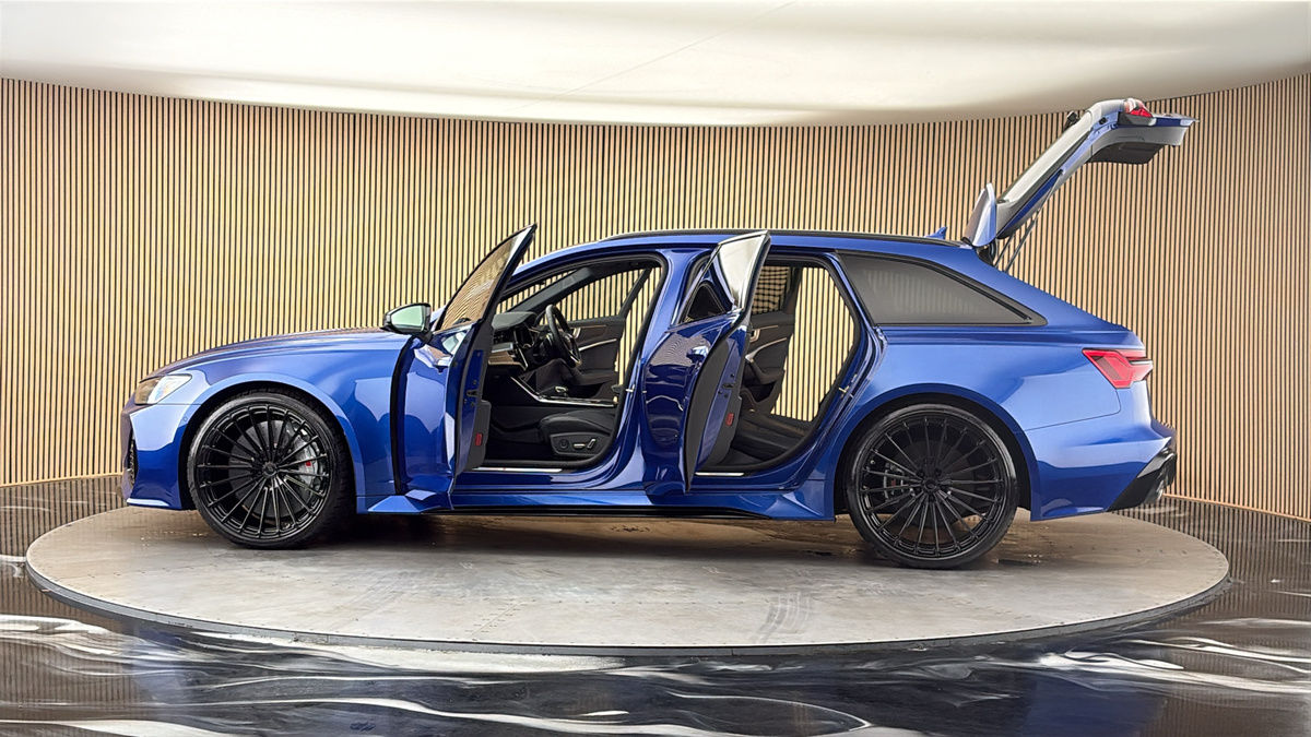 More views of Audi RS6 Avant