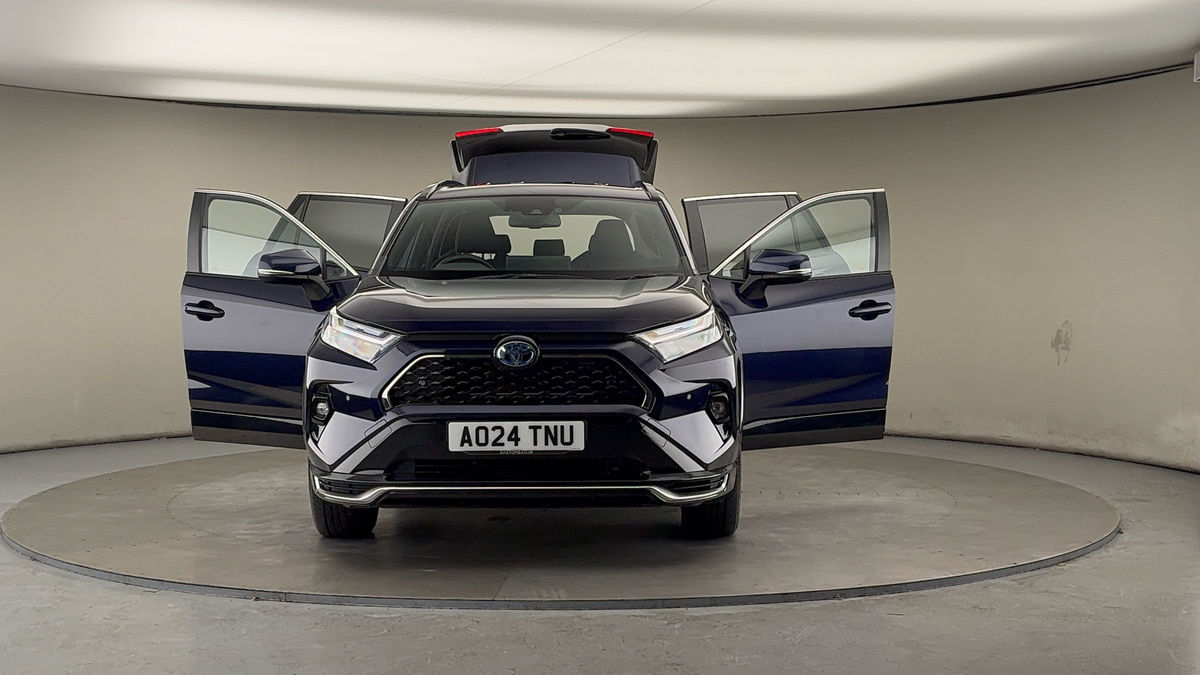 More views of Toyota RAV4