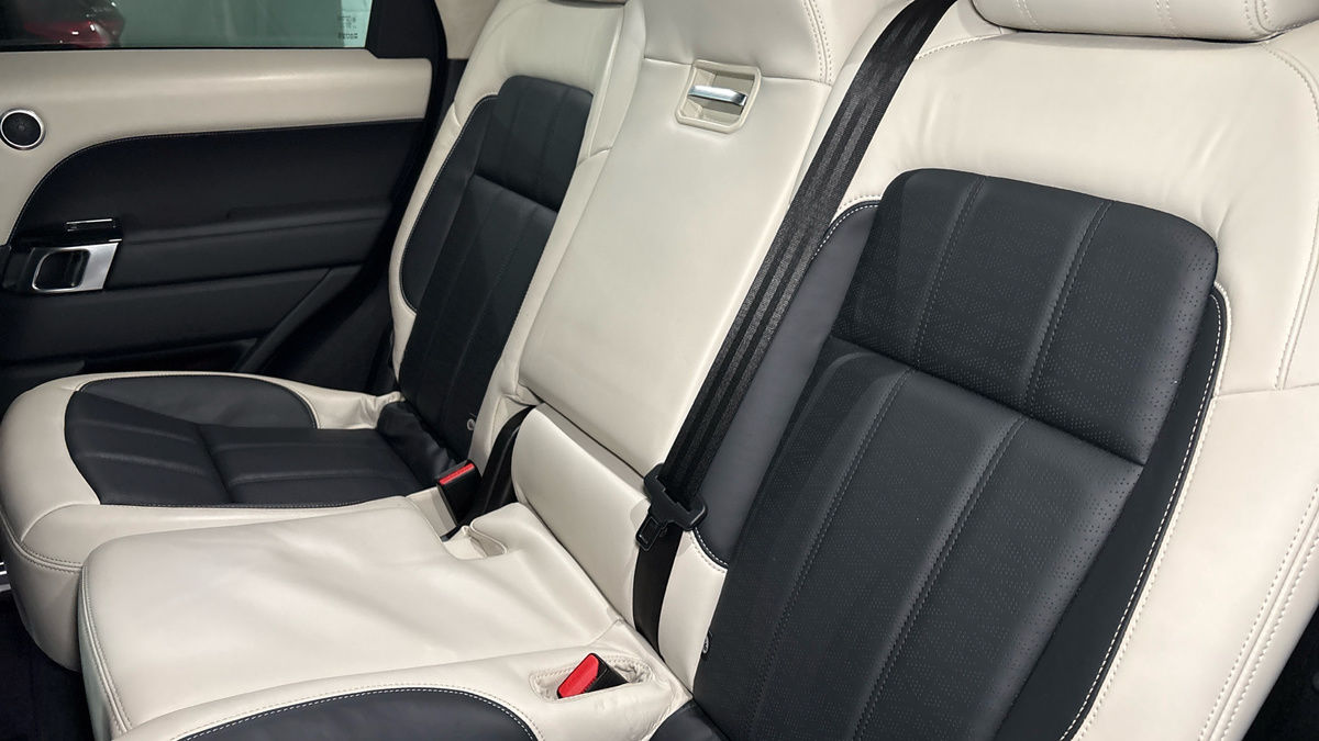 Land Rover Range Rover Sport Image 8