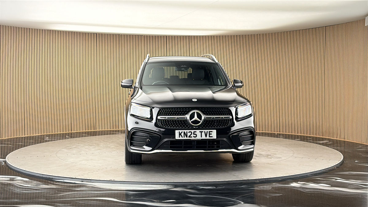 More views of Mercedes-Benz GLB