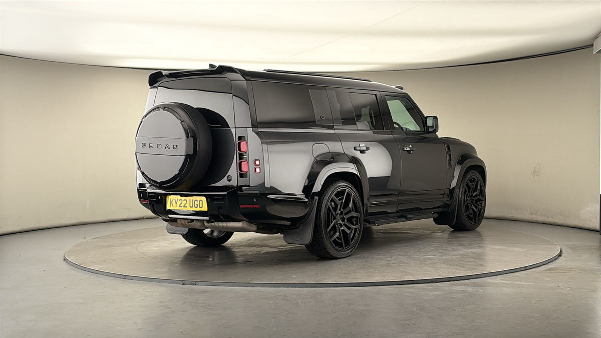 More views of Land Rover Defender 130