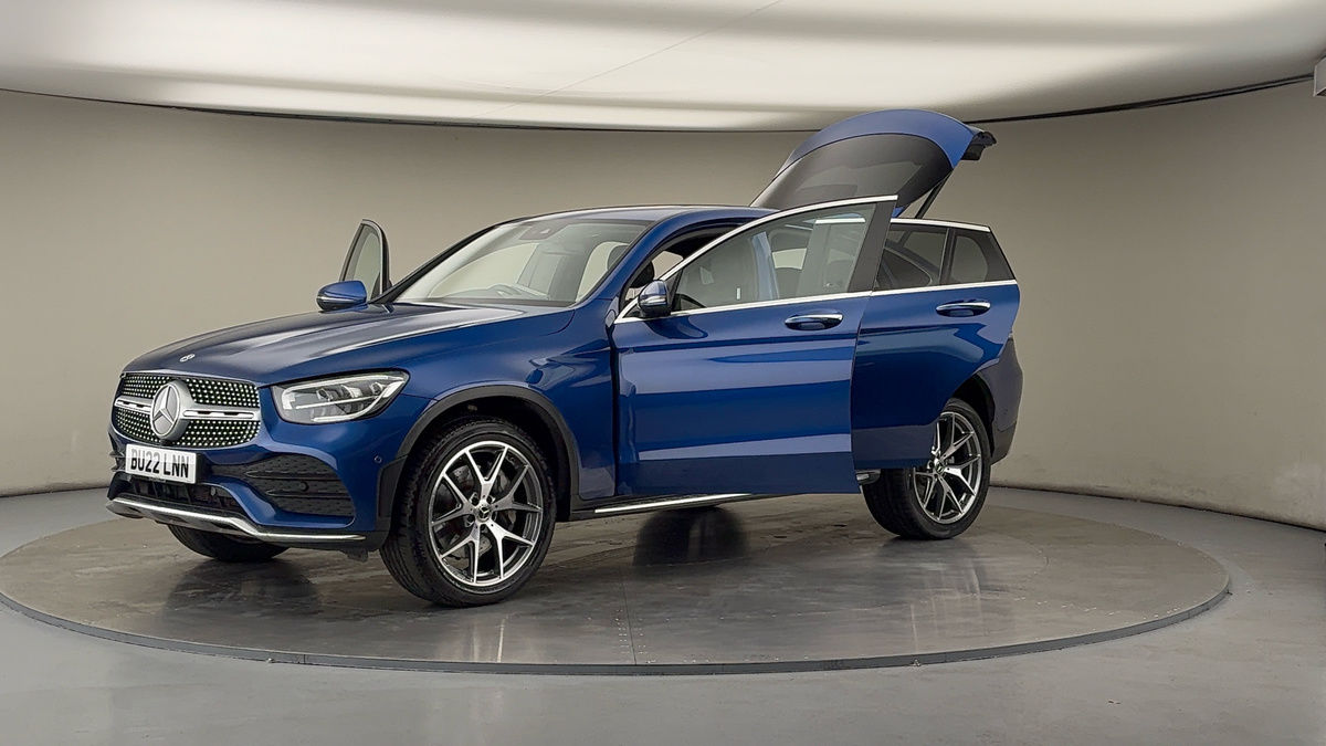 Mercedes-Benz GLC Image 22