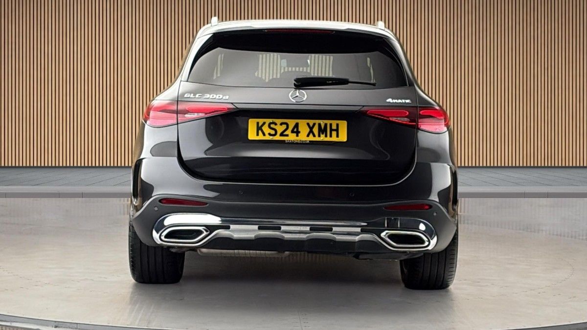 Mercedes-Benz GLC Image 4