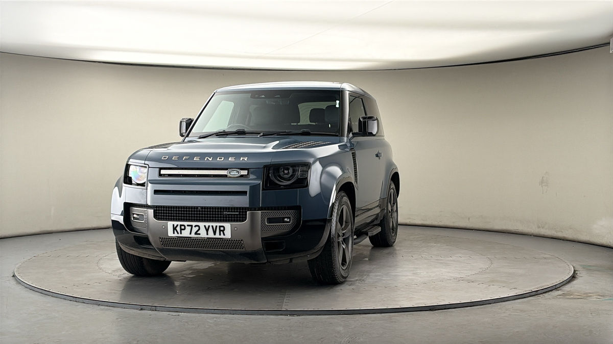 More views of Land Rover Defender 90
