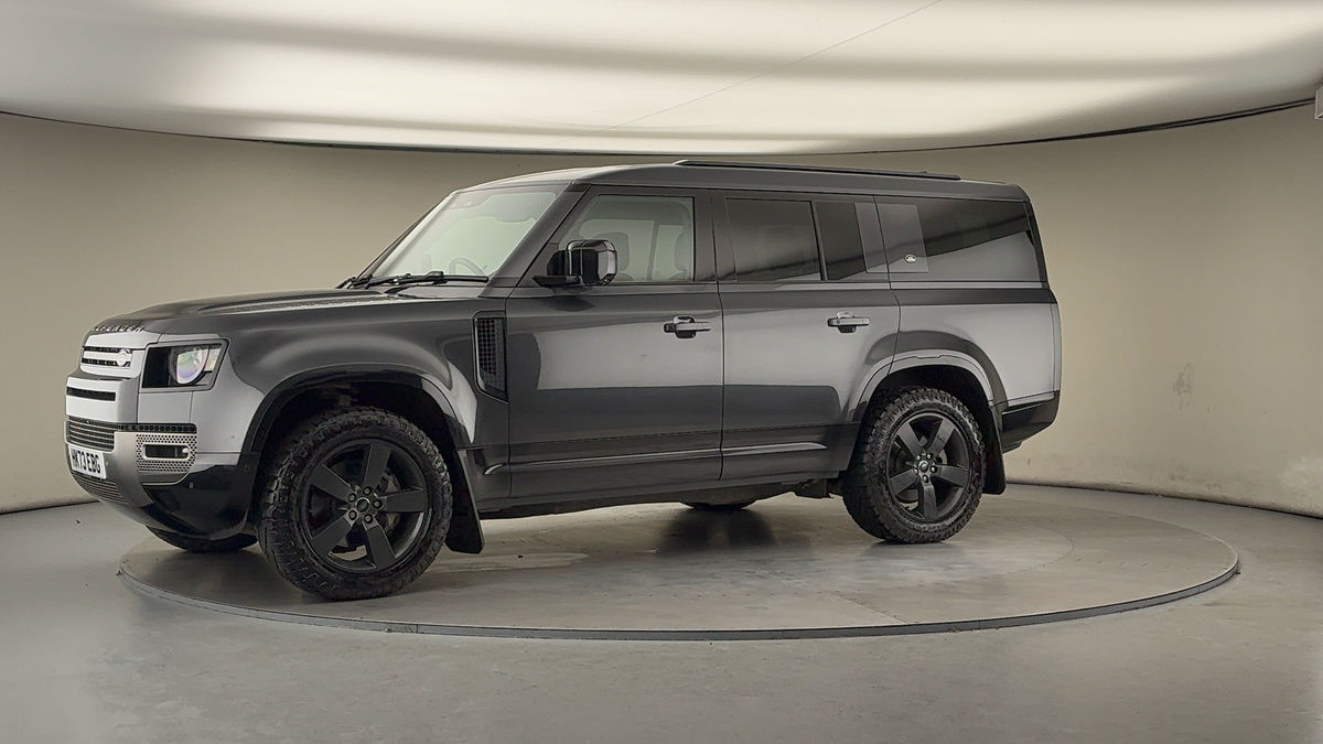 More views of Land Rover Defender 130