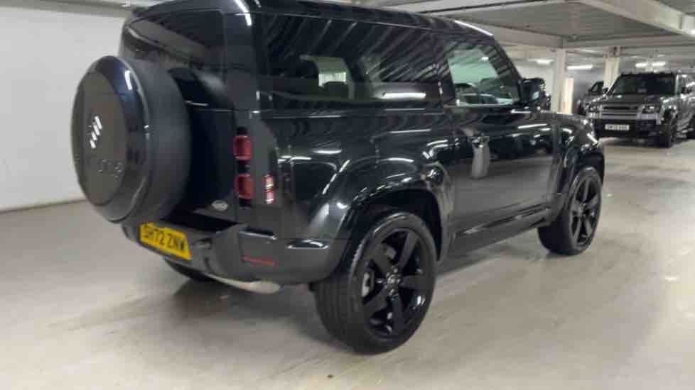 More views of Land Rover Defender 90