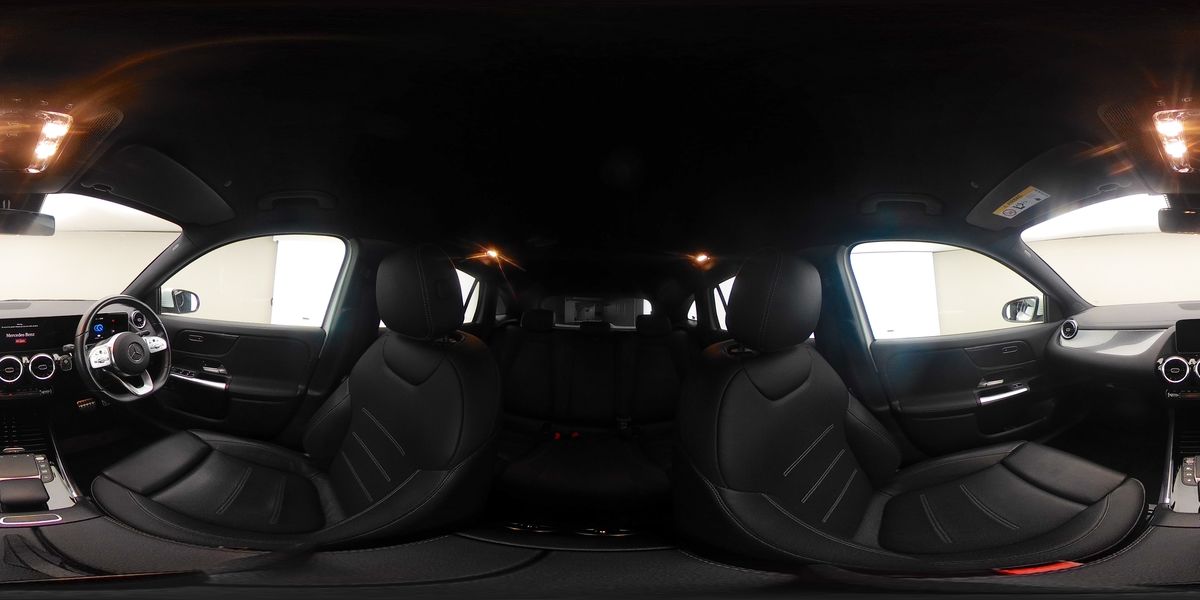 More views of Mercedes-Benz GLA