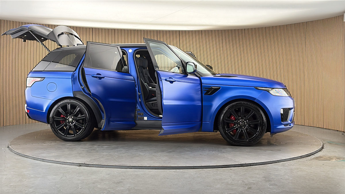 More views of Land Rover Range Rover Sport