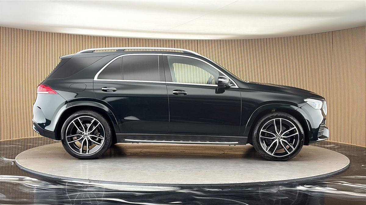 Mercedes-Benz GLE Image 16