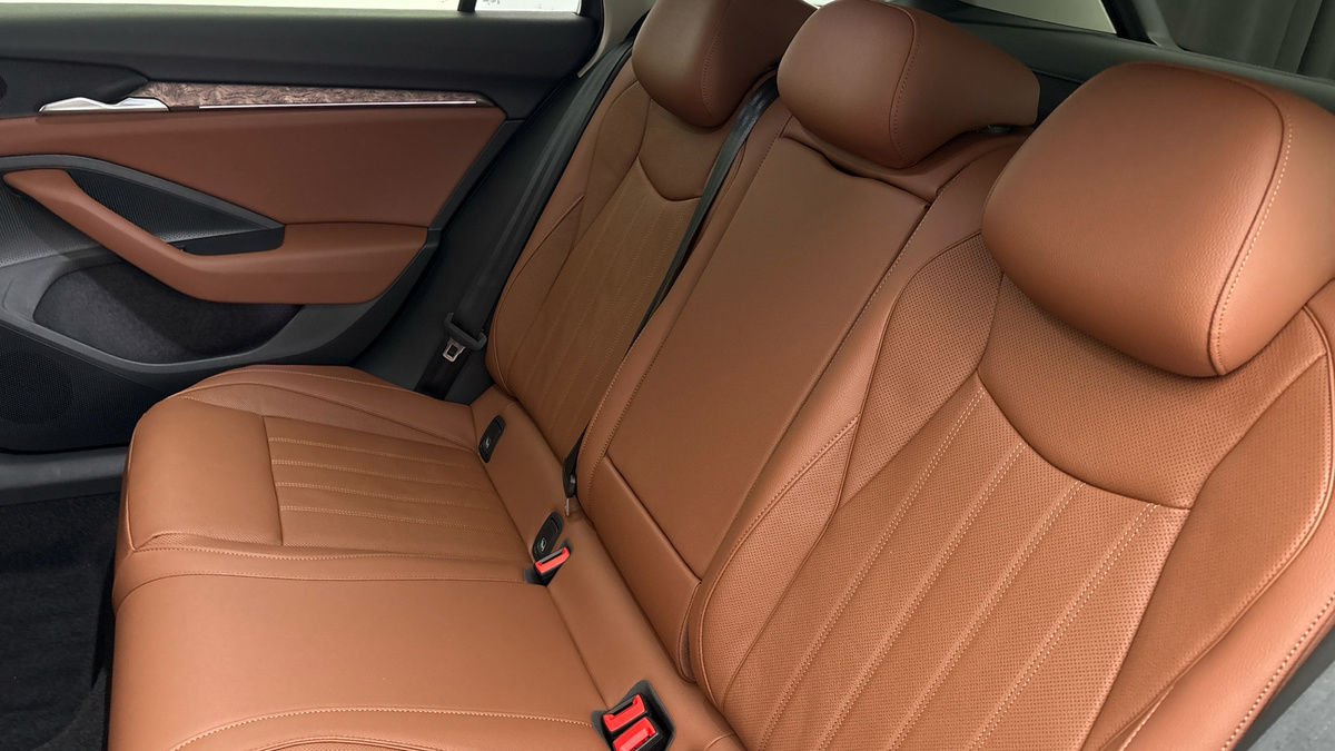 Skoda Superb Image 8