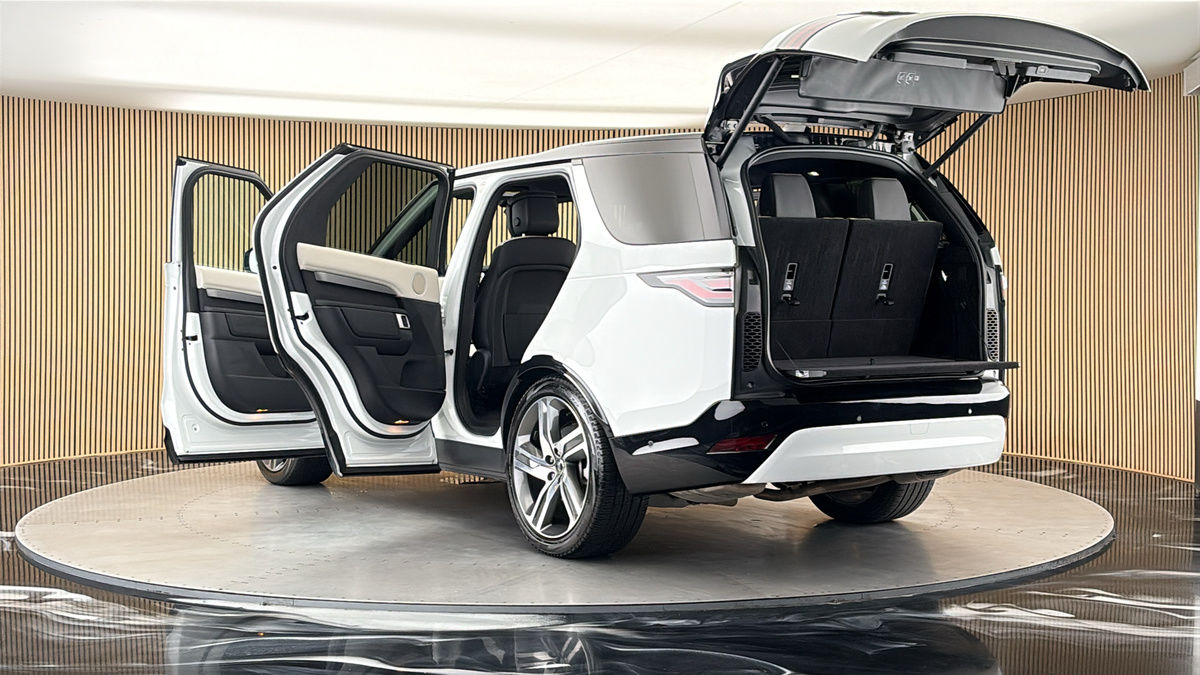 Land Rover Discovery Image 23