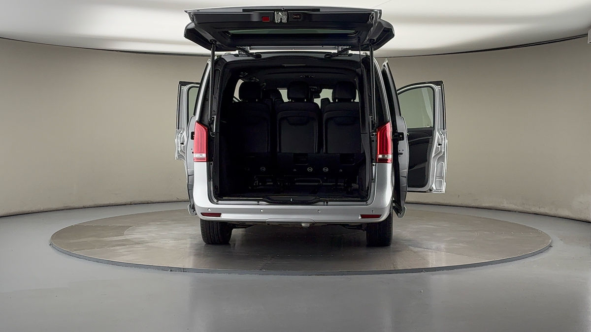 More views of Mercedes-Benz V Class