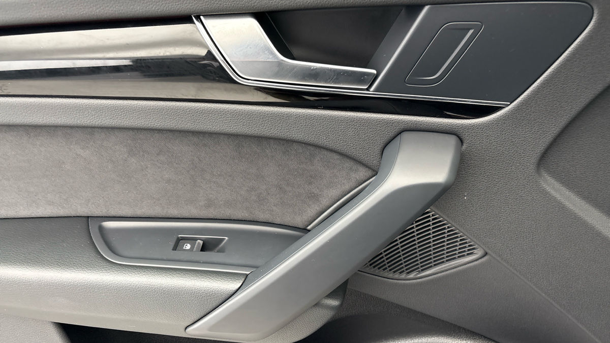 Audi Q5 Image 19