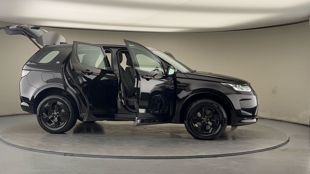 More views of Land Rover Discovery Sport