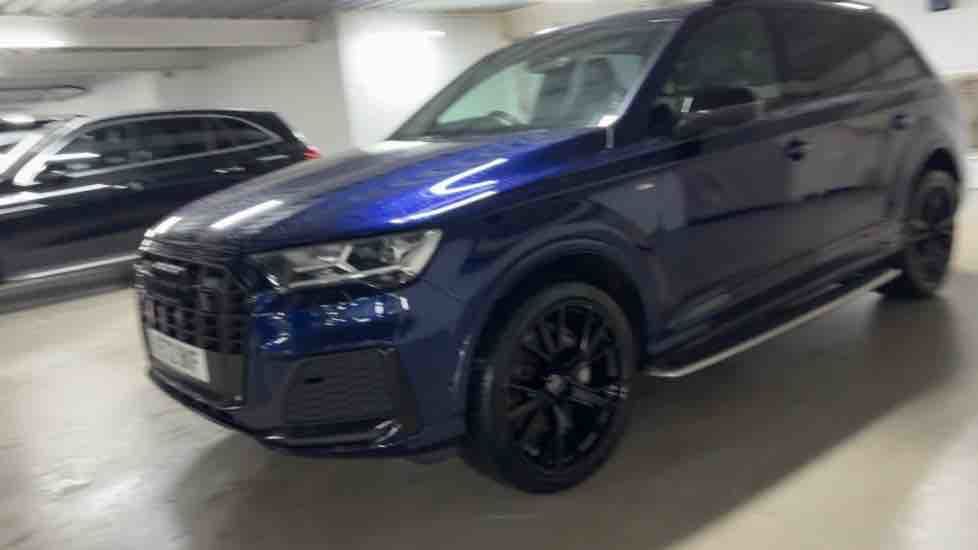 More views of Audi Q7