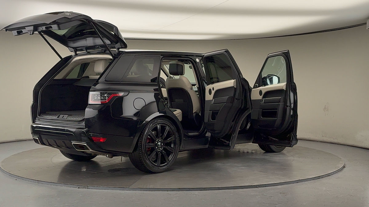 More views of Land Rover Range Rover Sport