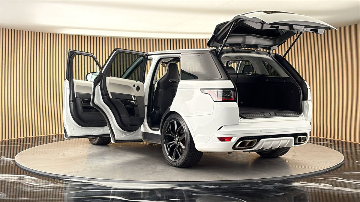 Land Rover Range Rover Sport Image 23