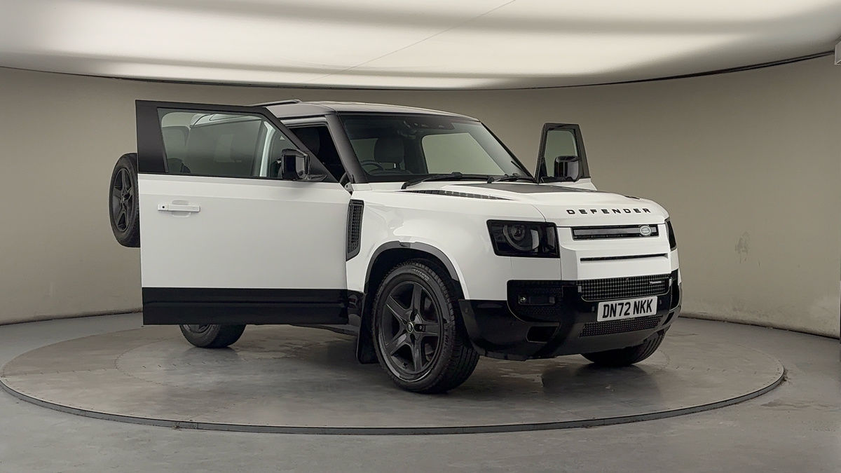 More views of Land Rover Defender 90