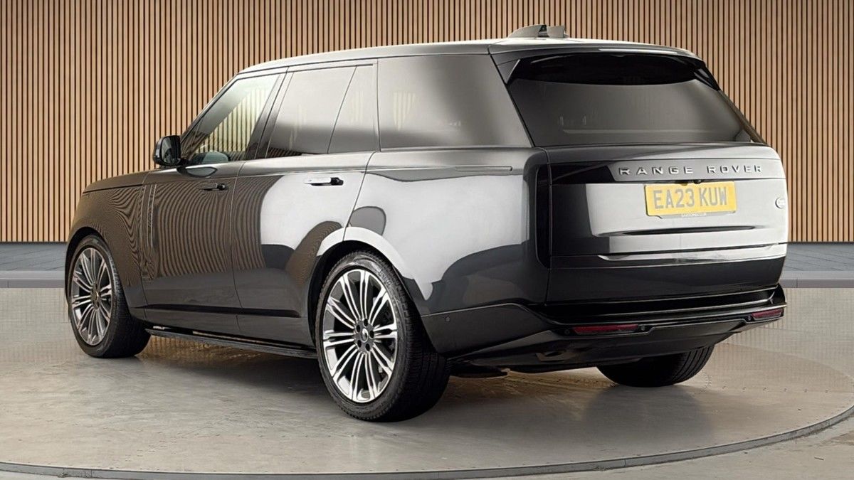 Land Rover Range Rover Image 2