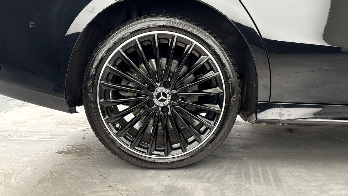 Mercedes-Benz CLA Image 10