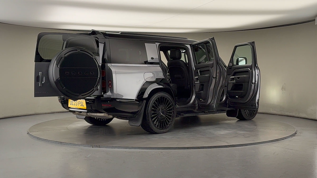 More views of Land Rover Defender 130