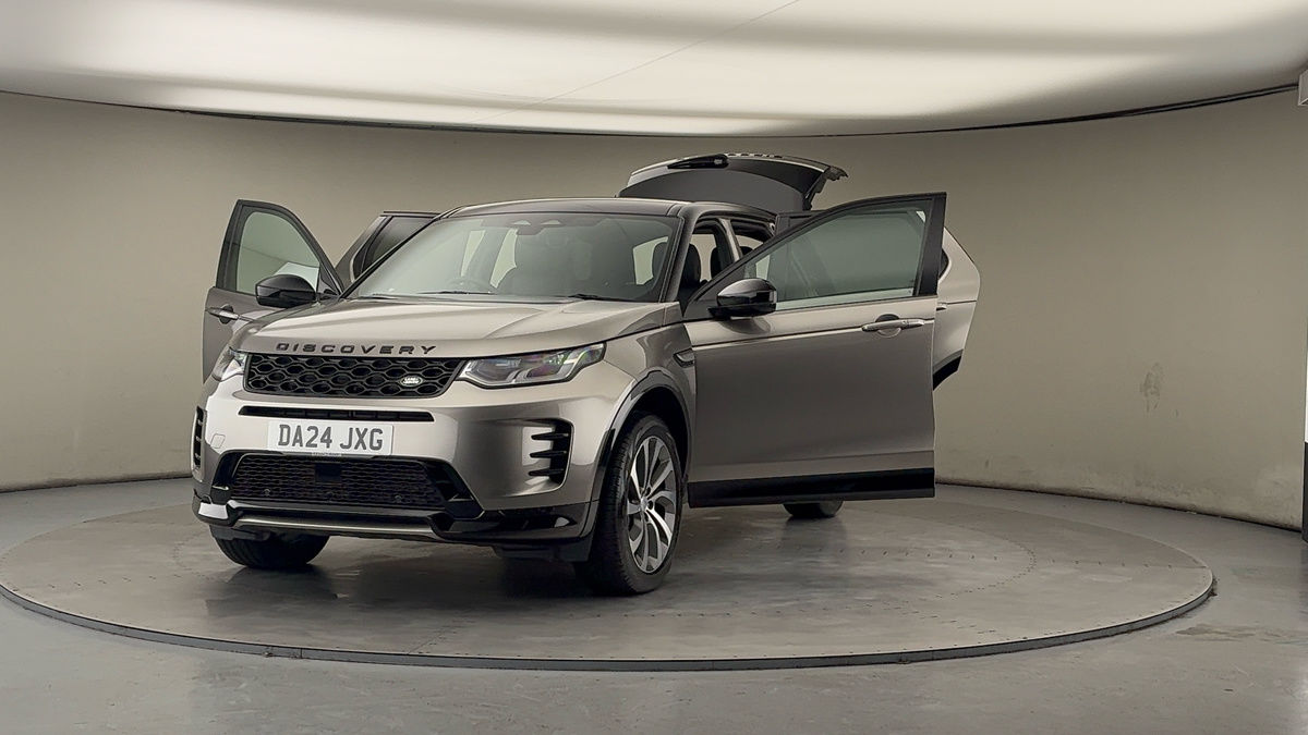 More views of Land Rover Discovery Sport