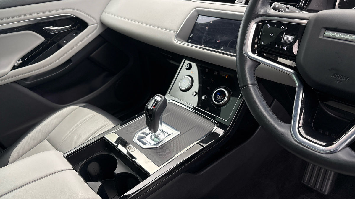 Land Rover Range Rover Evoque Image 18