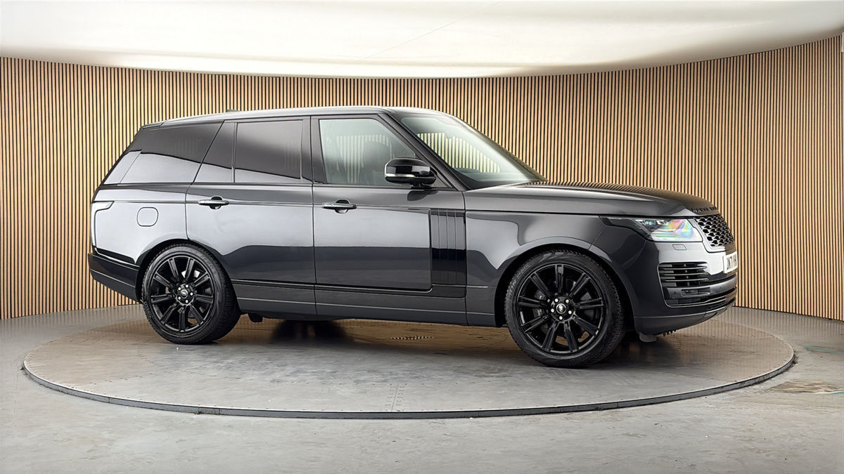 More views of Land Rover Range Rover