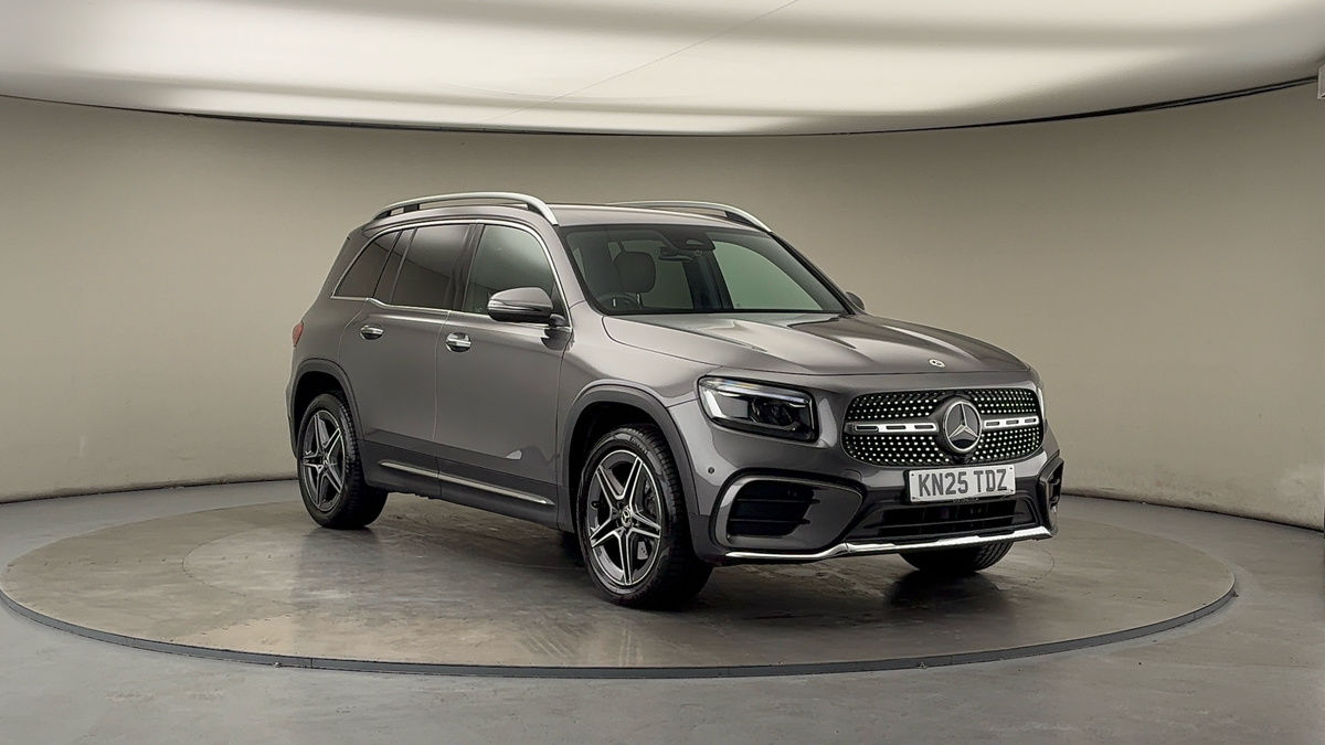 Mercedes-Benz GLB Sticky Header Image