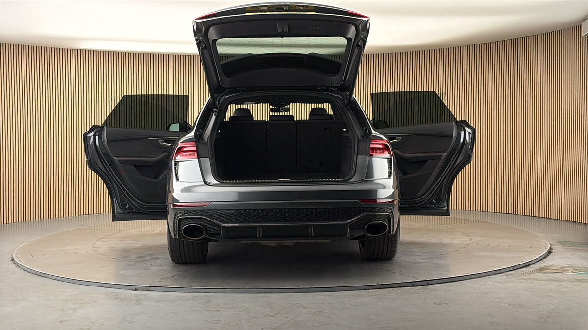 More views of Audi RSQ8