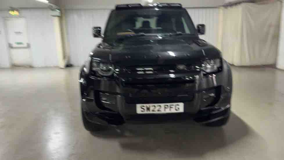 More views of Land Rover Defender 90