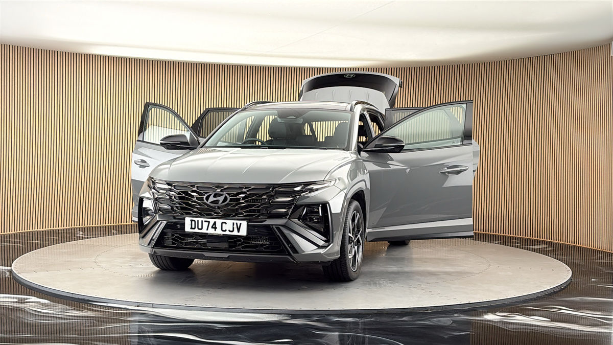 More views of Hyundai TUCSON