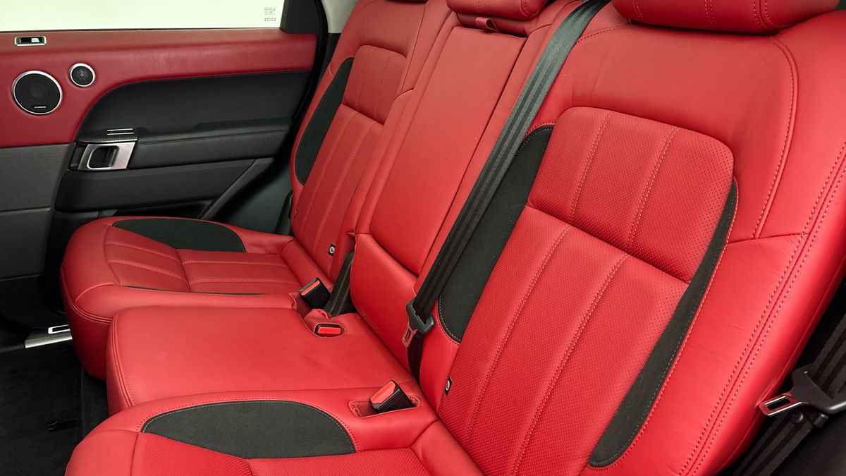 Land Rover Range Rover Sport Image 8