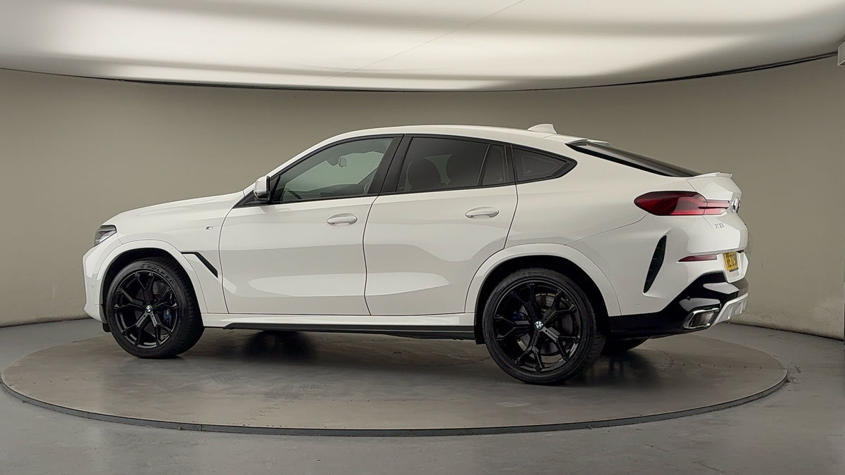 More views of BMW X6