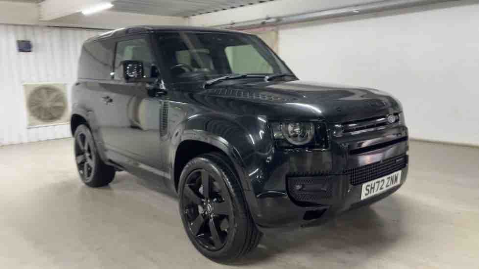 More views of Land Rover Defender 90