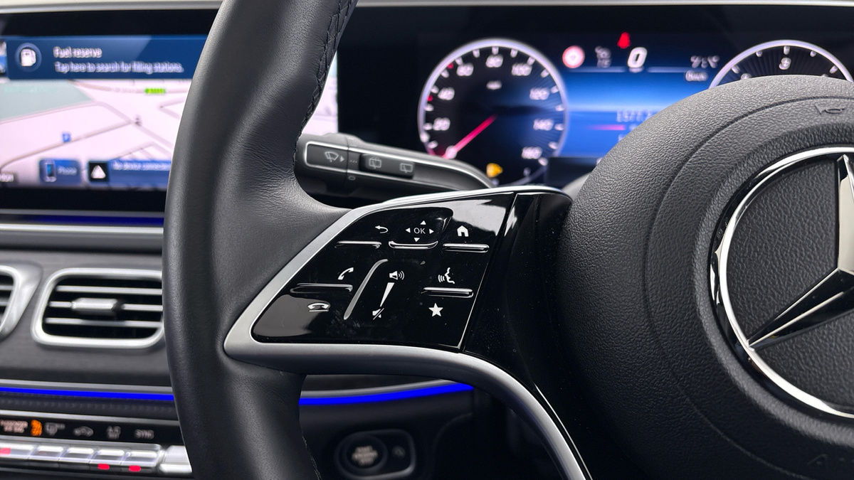 Mercedes-Benz GLE Image 13