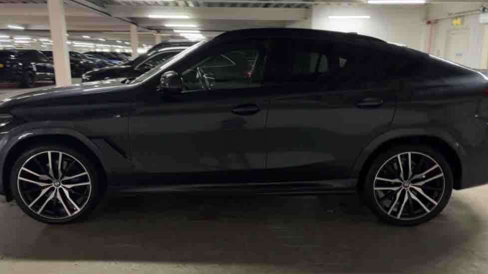 More views of BMW X6