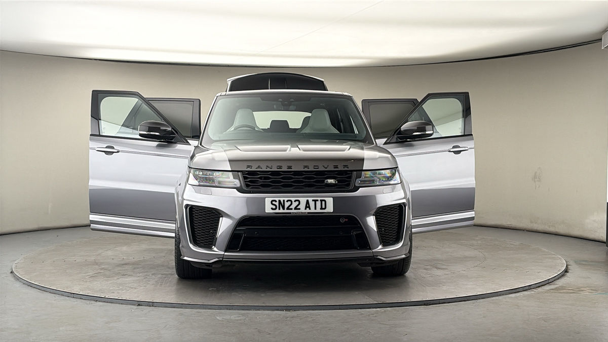 More views of Land Rover Range Rover Sport